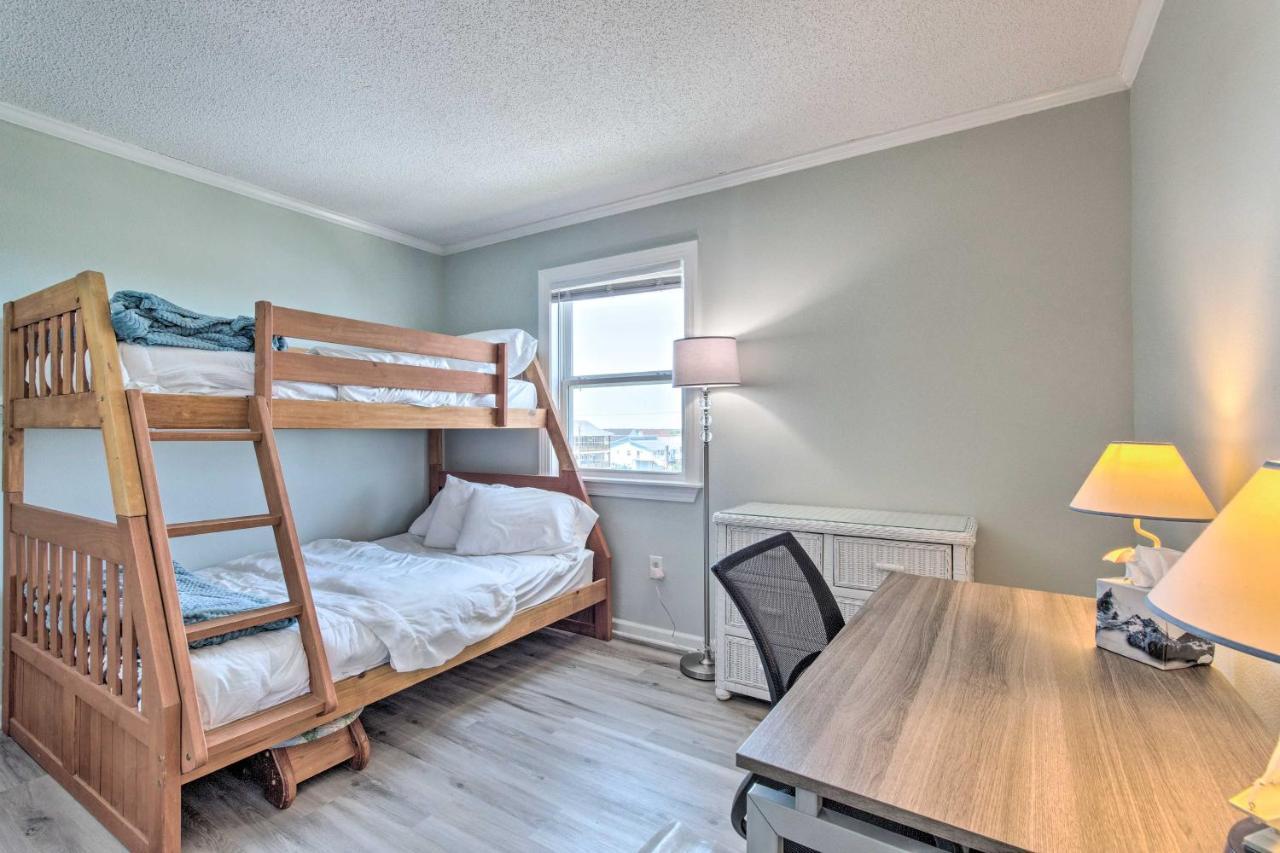 Convenient Retreat With Balcony And Ocean Views! Apartamento North Topsail Beach Exterior foto